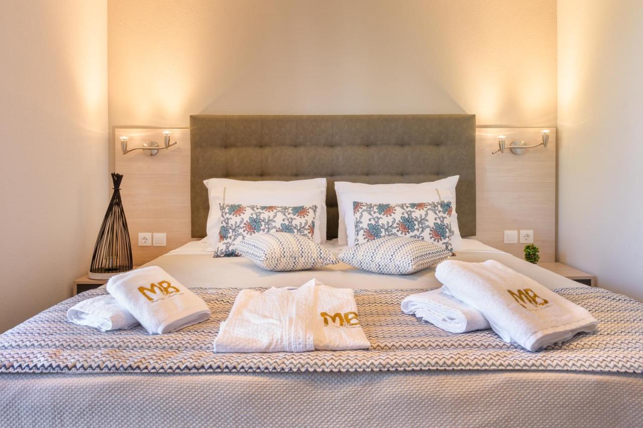 M&B Boutique Apartments Nea Roda Eksteriør billede