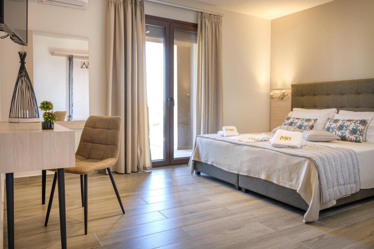 M&B Boutique Apartments Nea Roda Eksteriør billede