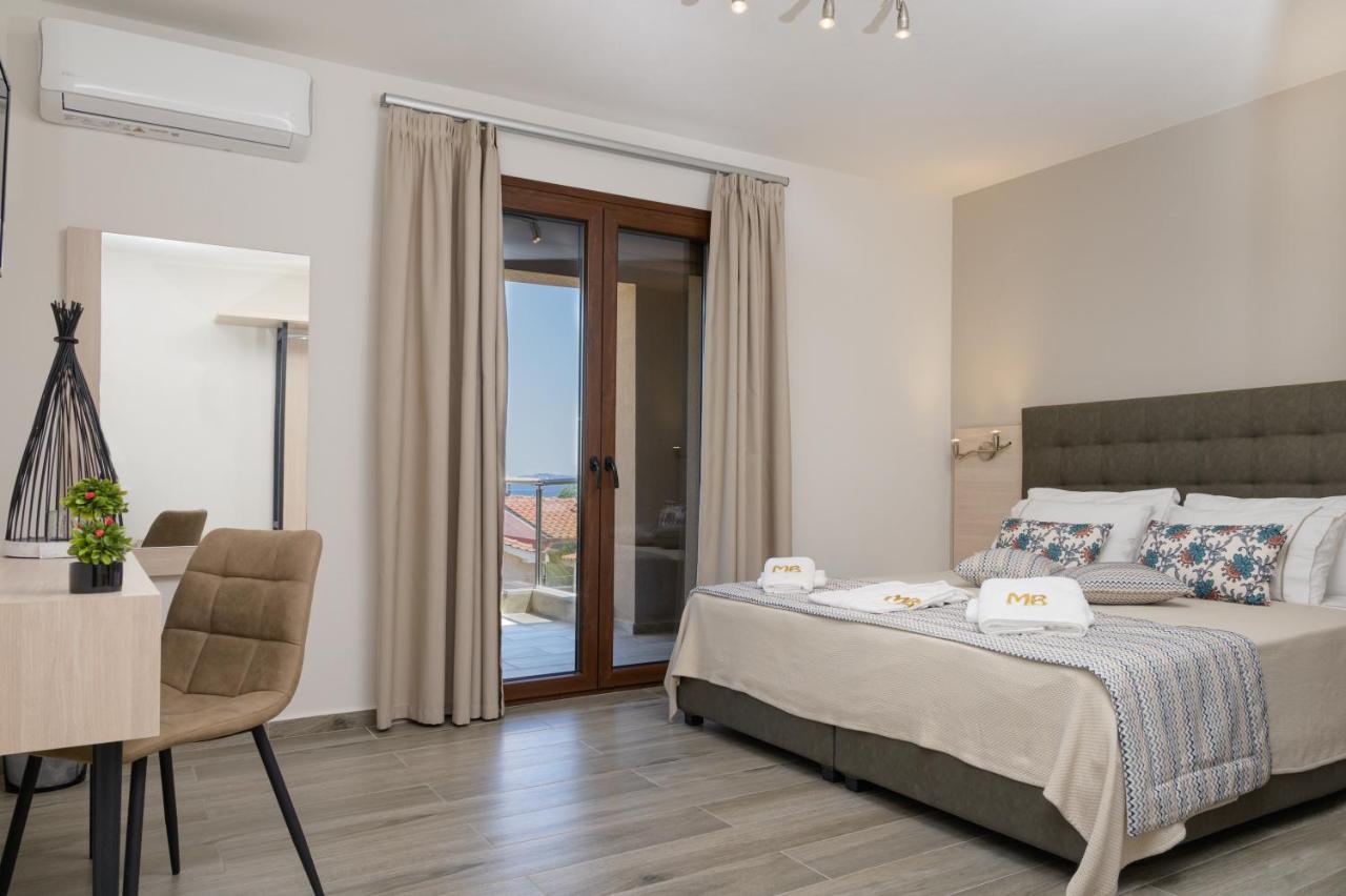 M&B Boutique Apartments Nea Roda Eksteriør billede